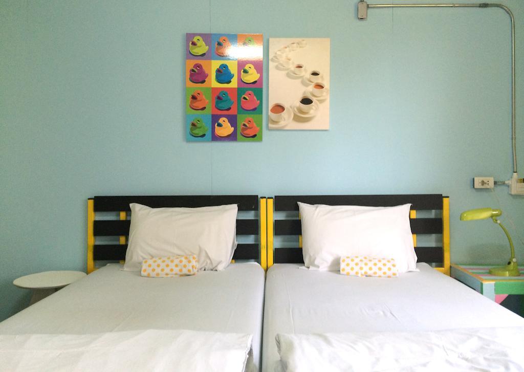 Saphaipae Hostel Bangkok Room photo
